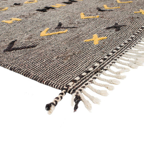 Issouka Kilim Moroccan Rug, Flat-Woven by Hand
